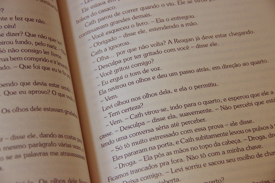 livro-fangirl-resenha-dropando-ideias-2